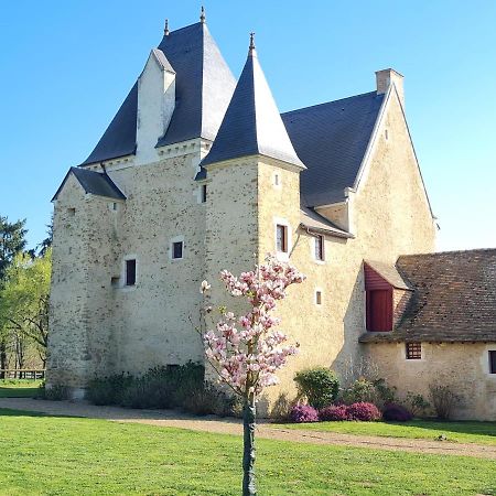 Manoir De La Beuneche - Location Du Manoir Entier Roeze-sur-Sarthe Exterior foto